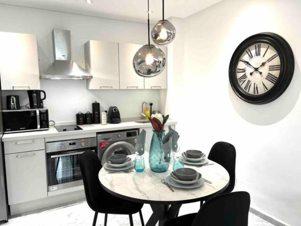 Gauthier Living By Shortstaycasa 1Bed Or 2Beds - The Heart Of Town Casablanca Ngoại thất bức ảnh